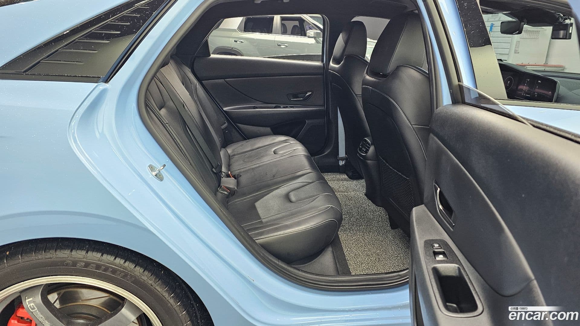 Main__Slider__Photo:AVANTE Hyundai 2022.7-11