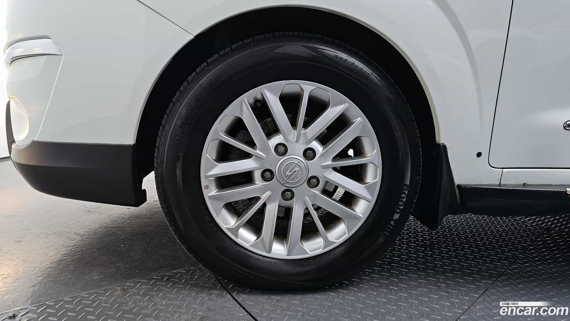 KORANDO KG_Mobility_Ssangyong 2013.1-OUTER-005