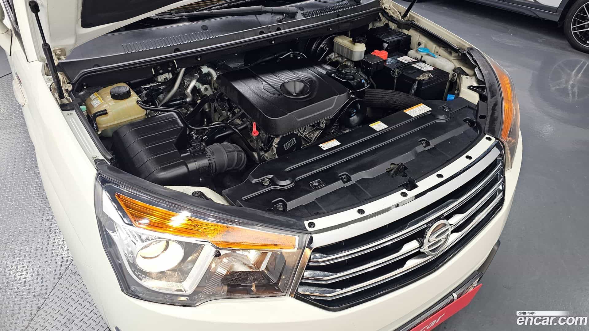 KORANDO KG_Mobility_Ssangyong 2013.1-INNER-006