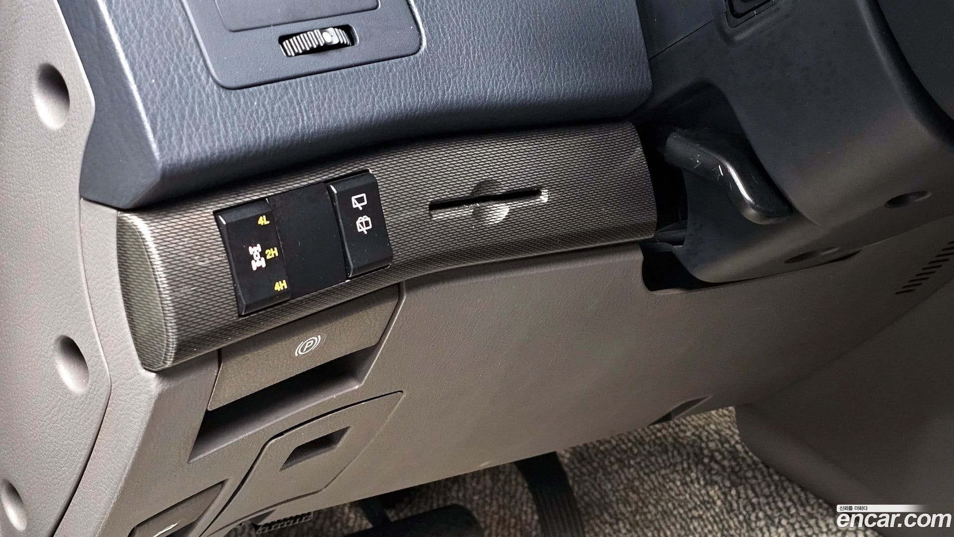 Main__Slider__Photo:KORANDO KG_Mobility_Ssangyong 2013.1-16