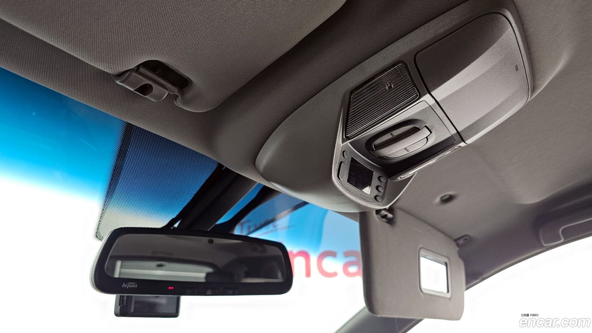 Main__Slider__Photo:KORANDO KG_Mobility_Ssangyong 2013.1-18