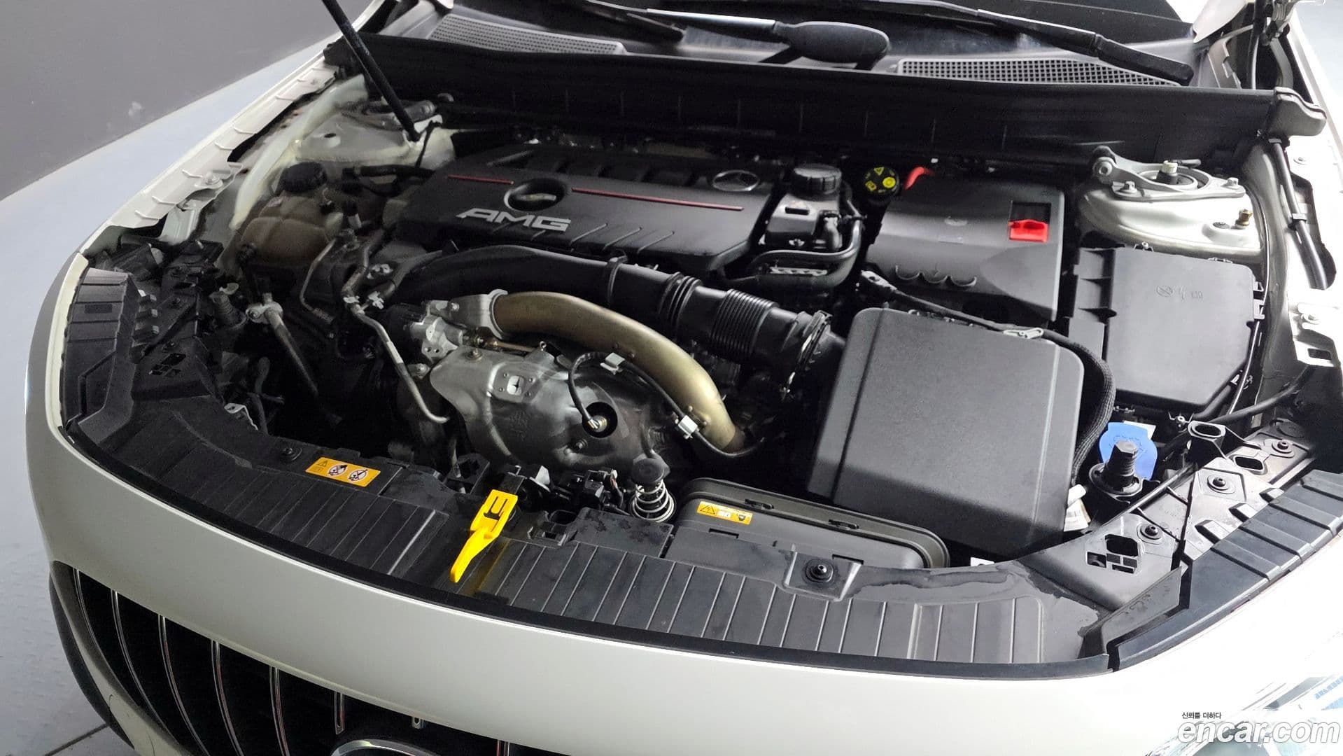 Main__Slider__Photo:GLB-Class Mercedes-Benz 2022.9-5