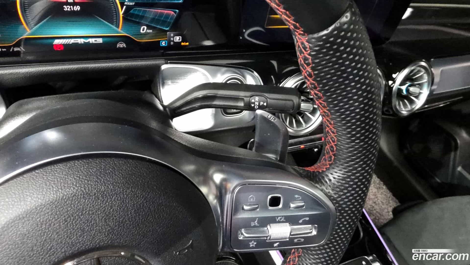 GLB-Class Mercedes-Benz 2022.9-INNER-009