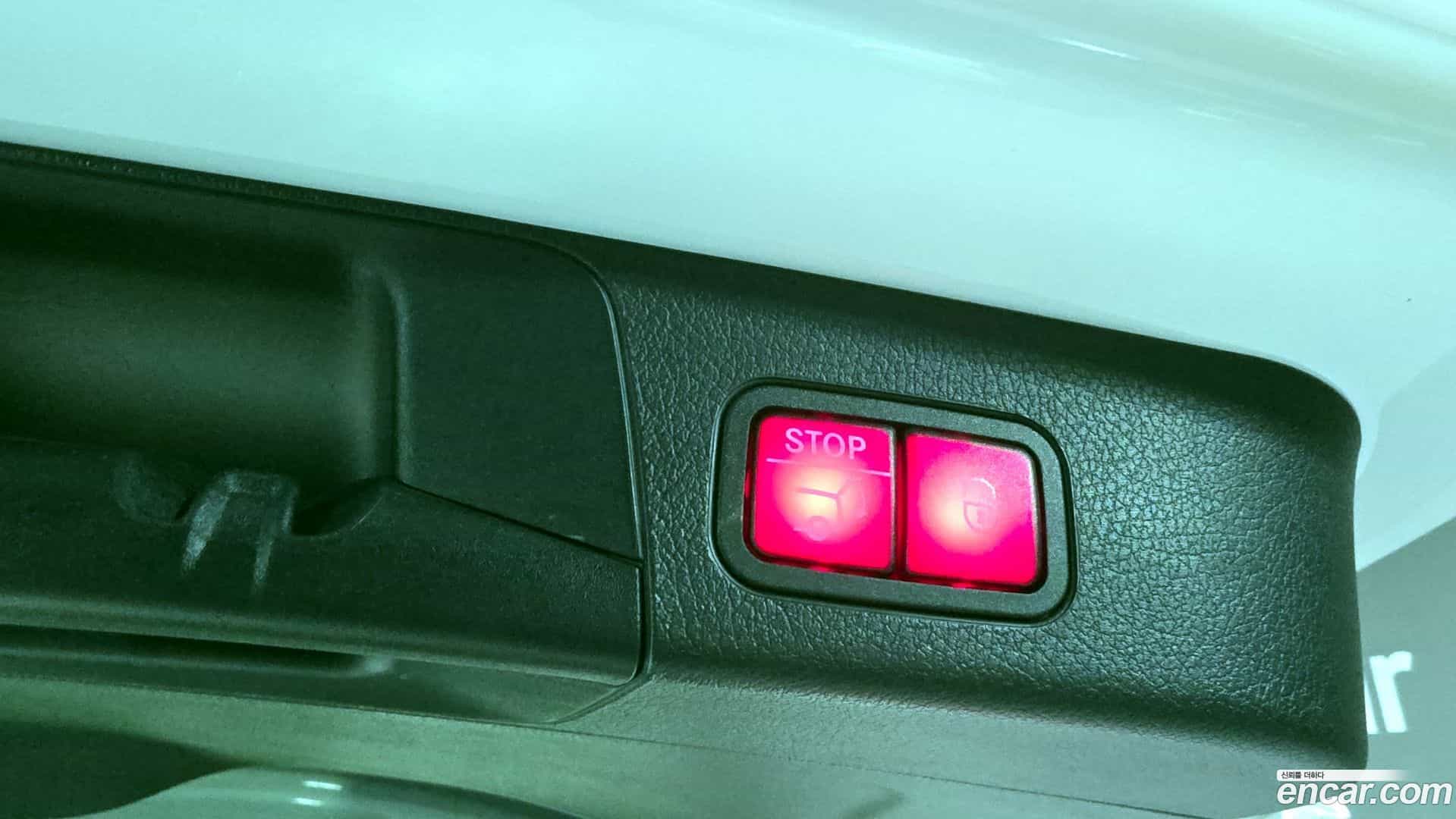 GLB-Class Mercedes-Benz 2022.9-OPTION-024