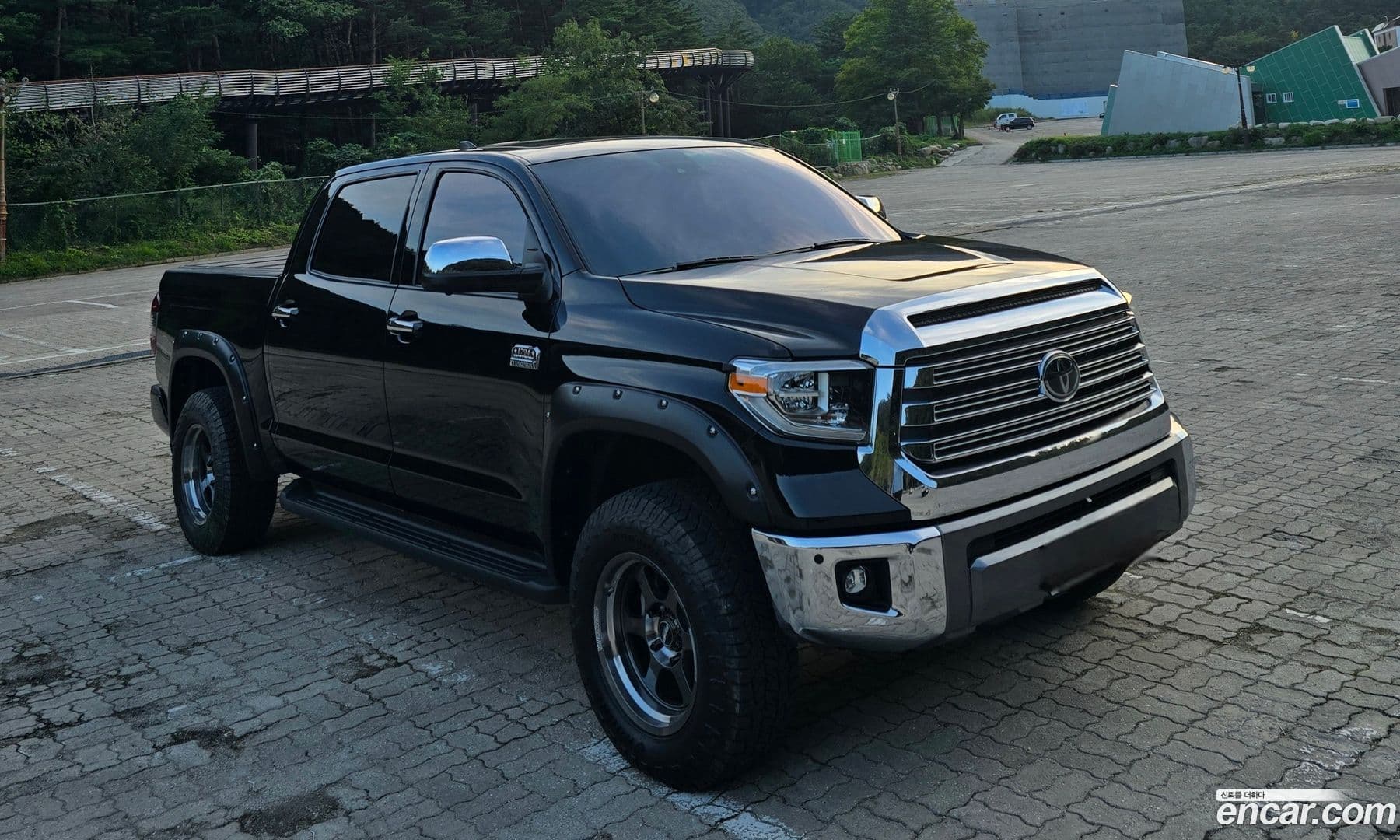 Main__Slider__Photo:Tundra Toyota 2021.11-0