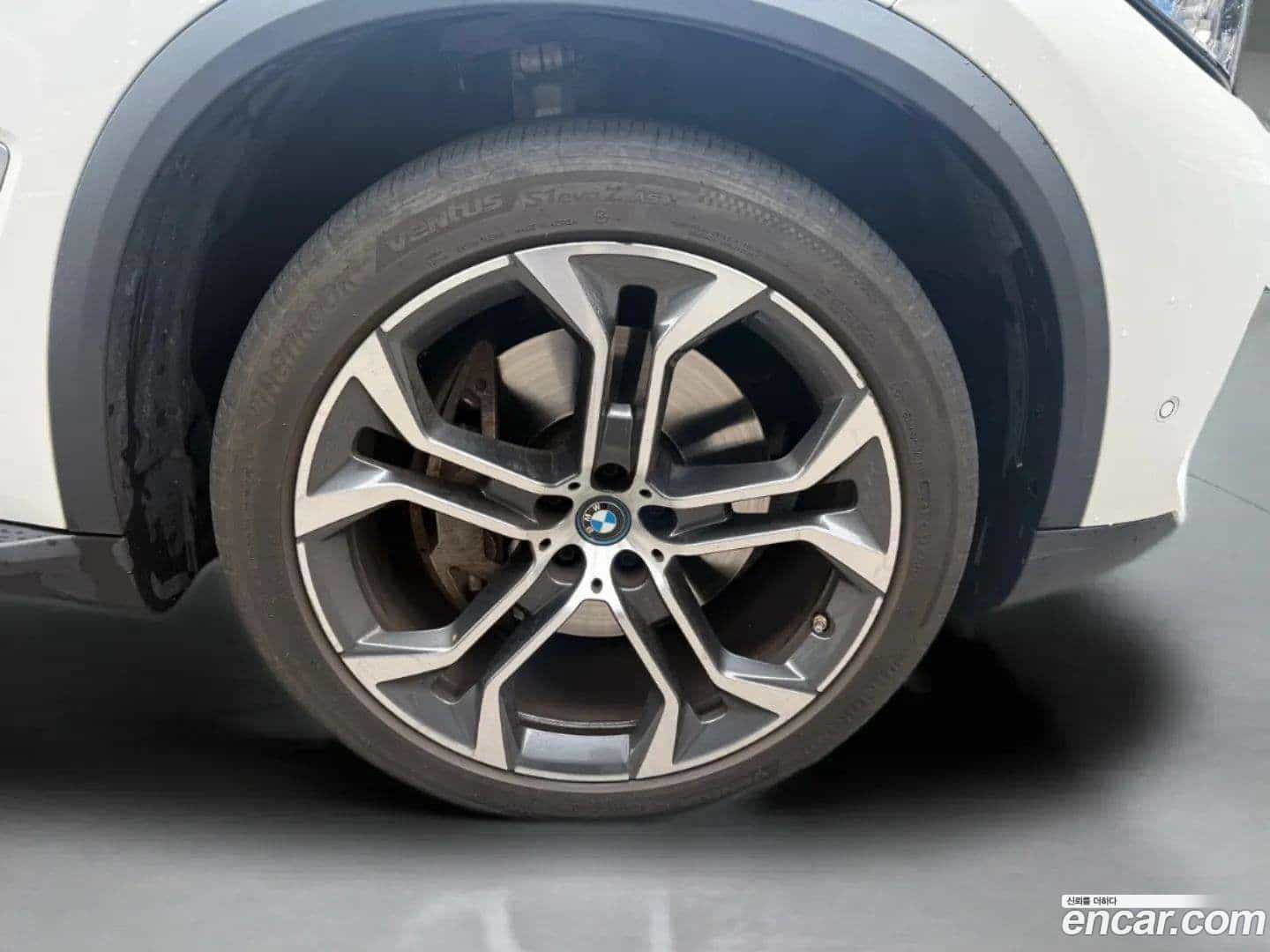 X5 BMW 2023.2-OUTER-005