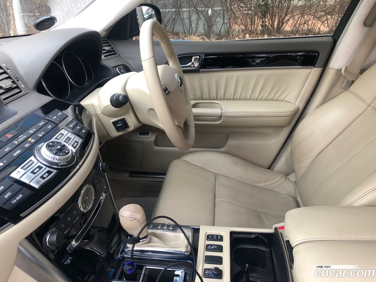 Main__Slider__Photo:Galue Mitsuoka 2009.11-2