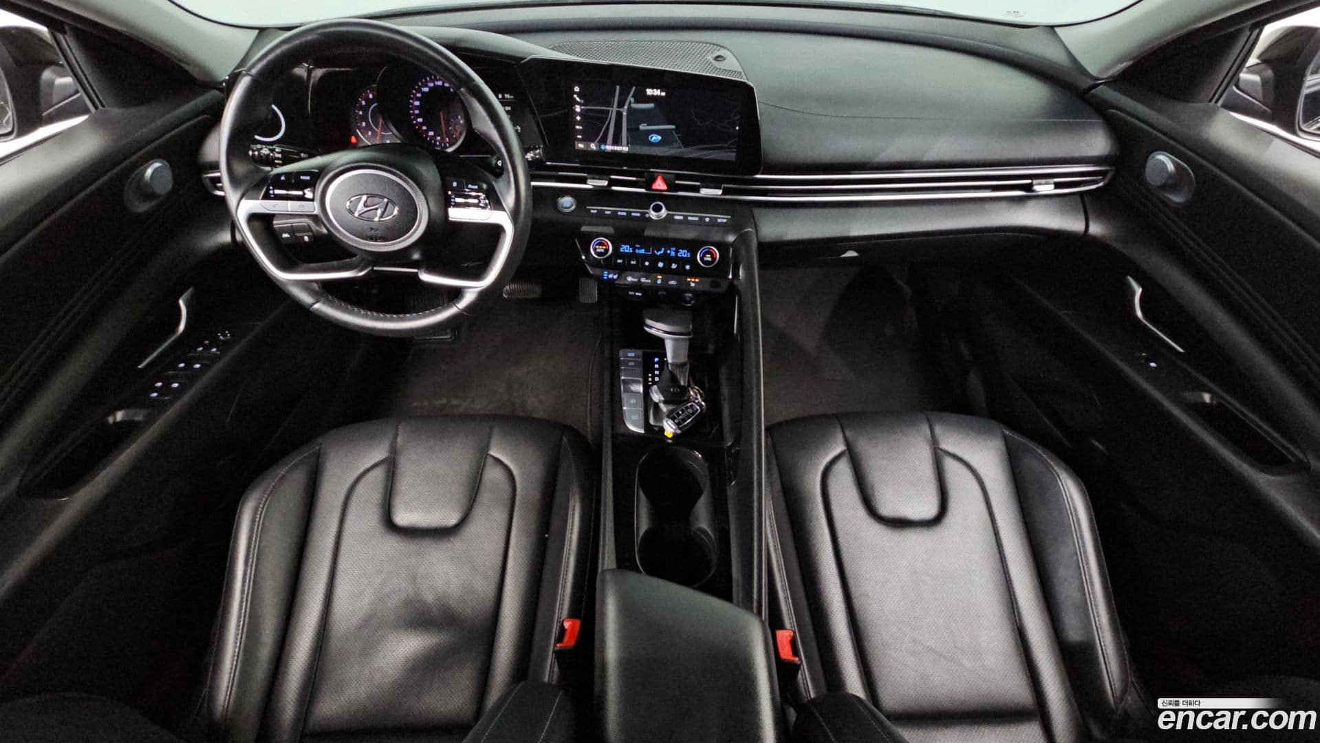 Main__Slider__Photo:AVANTE Hyundai 2021.9-6