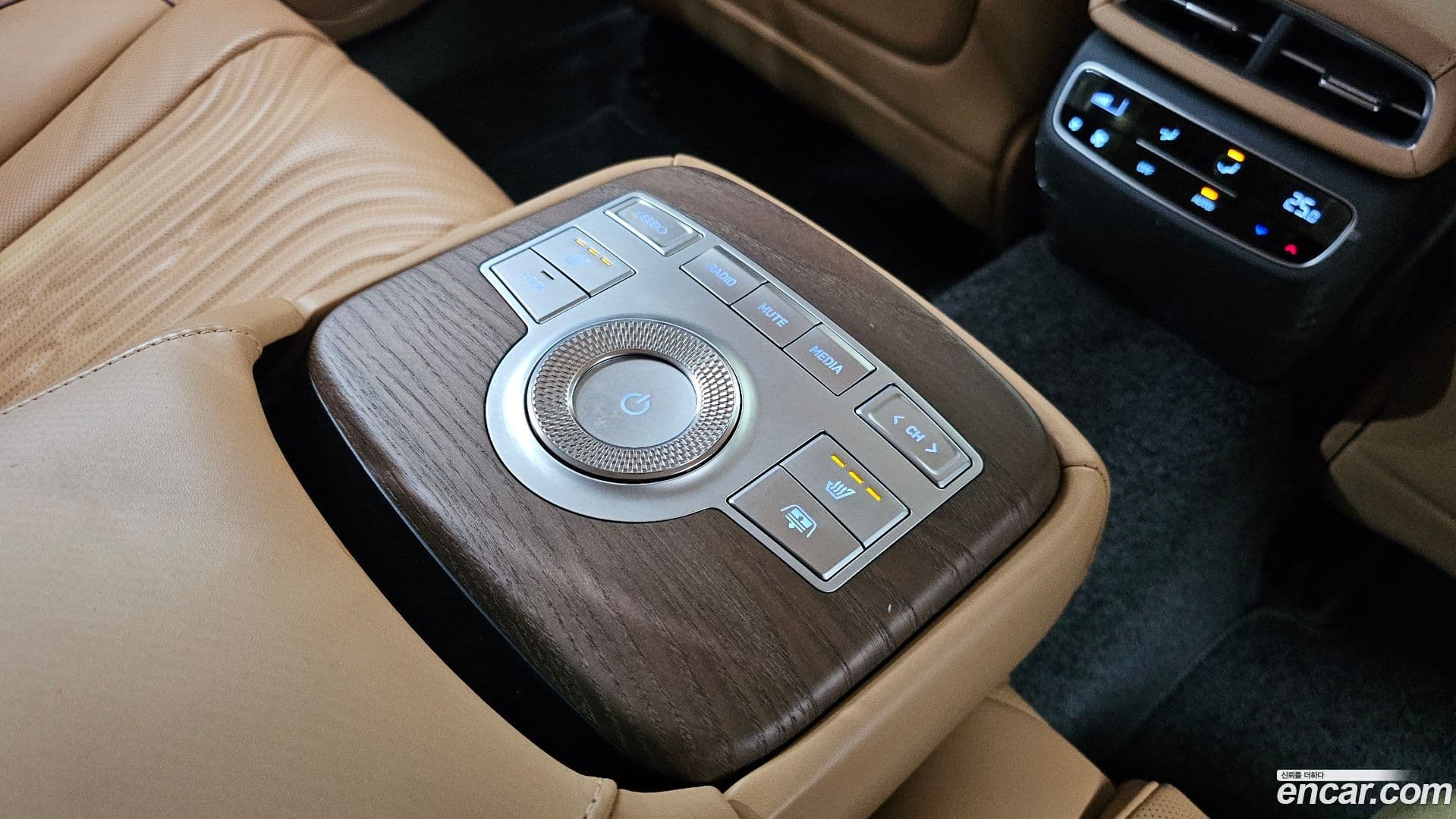 Main__Slider__Photo:G80 Genesis 2021.11-18