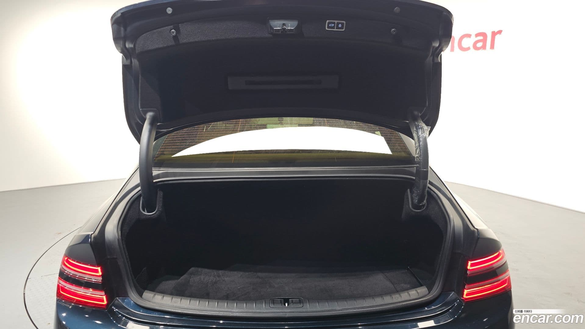 Main__Slider__Photo:G80 Genesis 2021.11-19