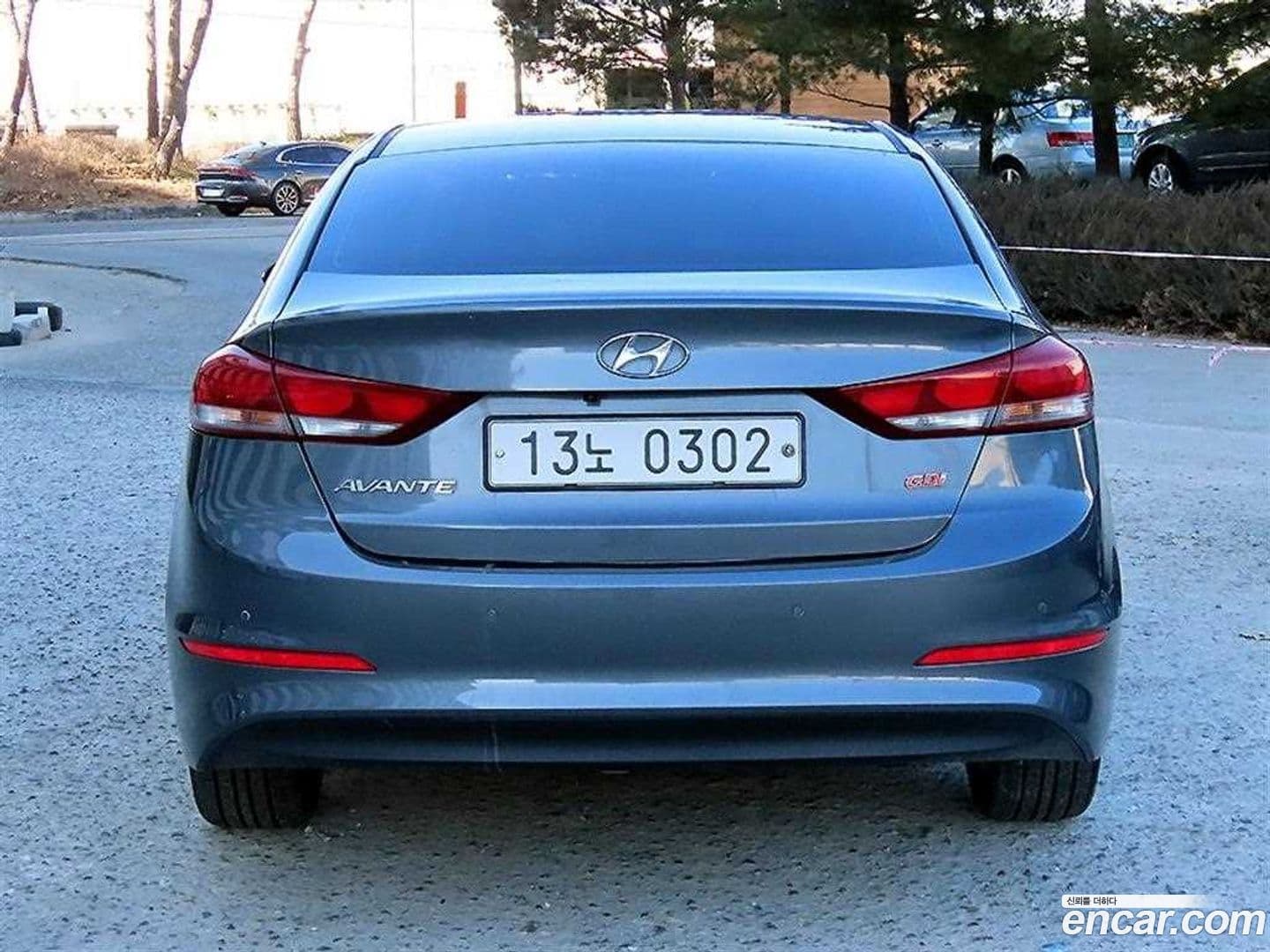 Main__Slider__Photo:AVANTE Hyundai 2016.10-3