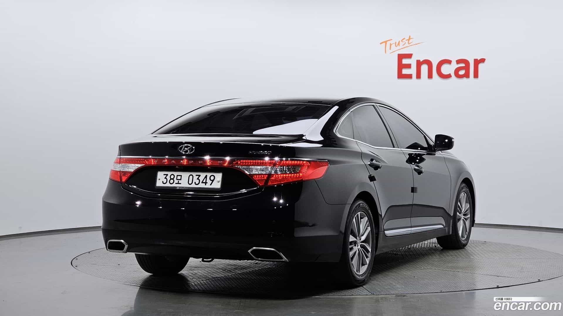 Grandeur Hyundai 2016.6-OUTER-002