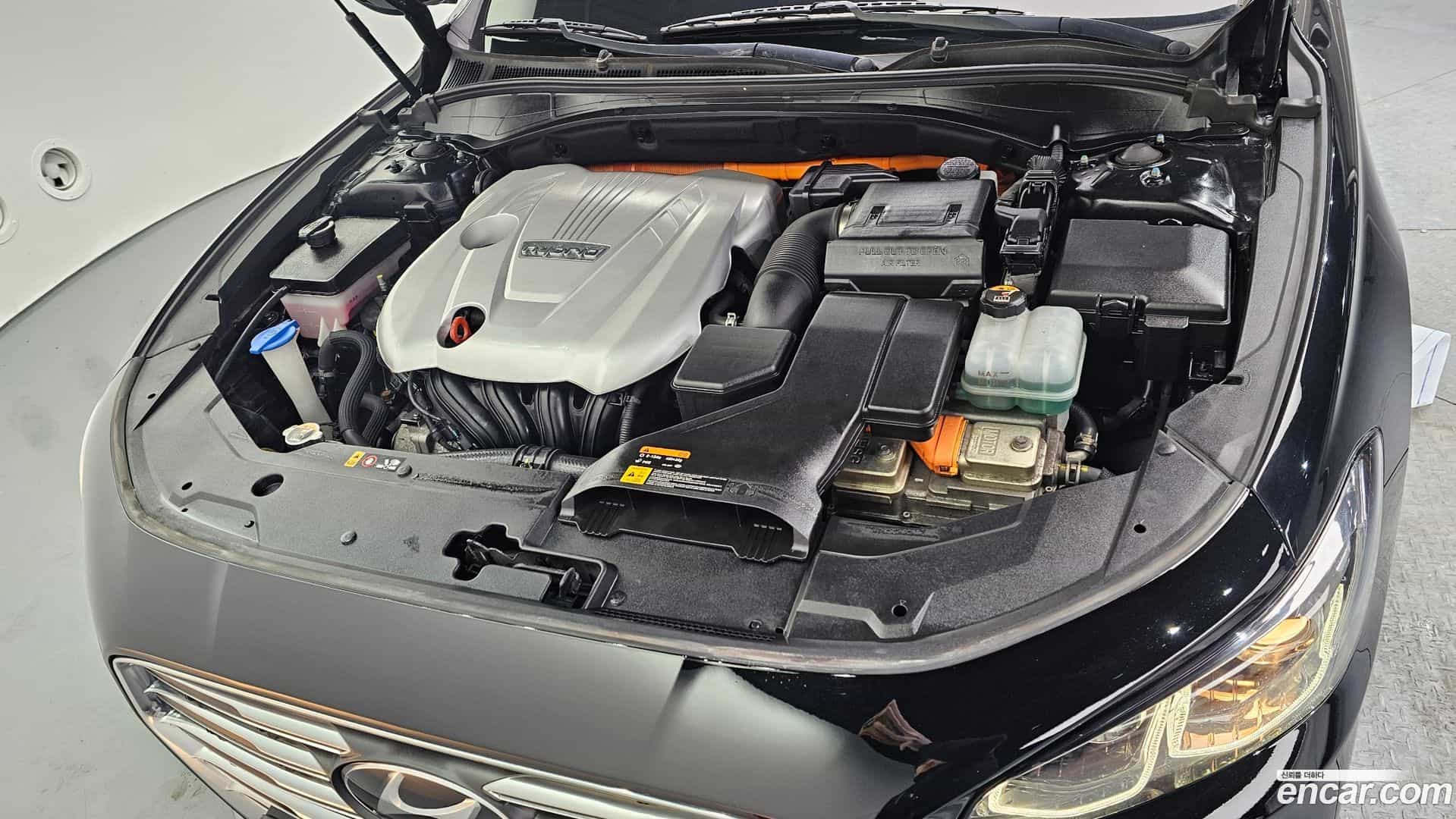 Grandeur Hyundai 2017.6-INNER-006