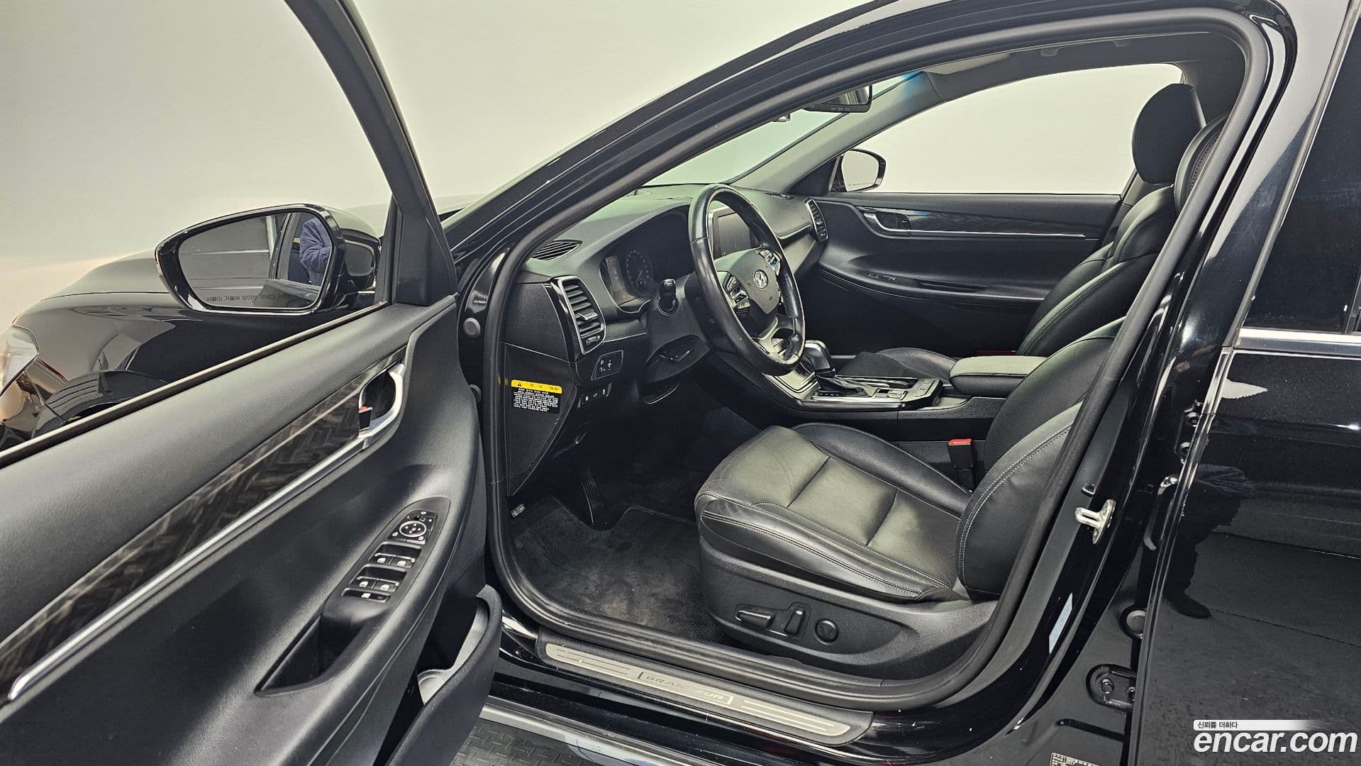 Main__Slider__Photo:Grandeur Hyundai 2017.6-9