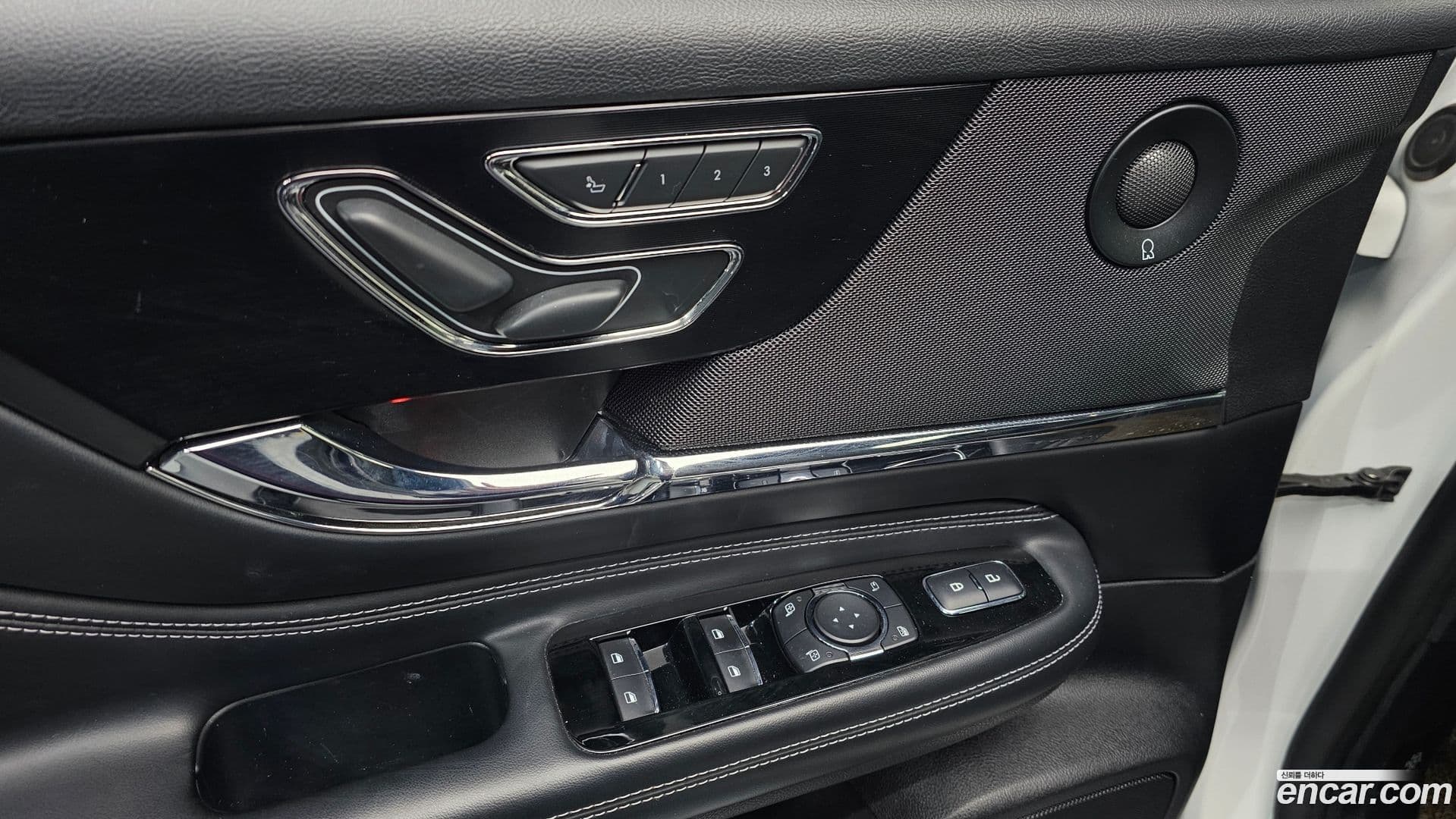 Main__Slider__Photo:Corsair Lincoln 2020.5-8