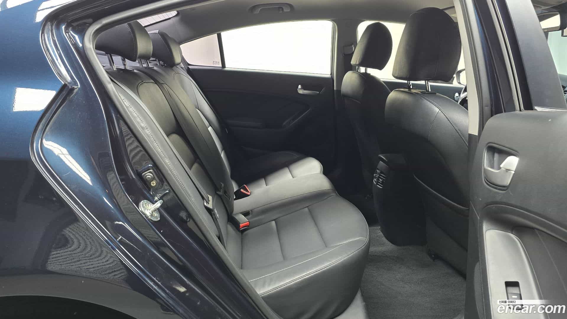 K3 Kia 2016.9-OPTION-016