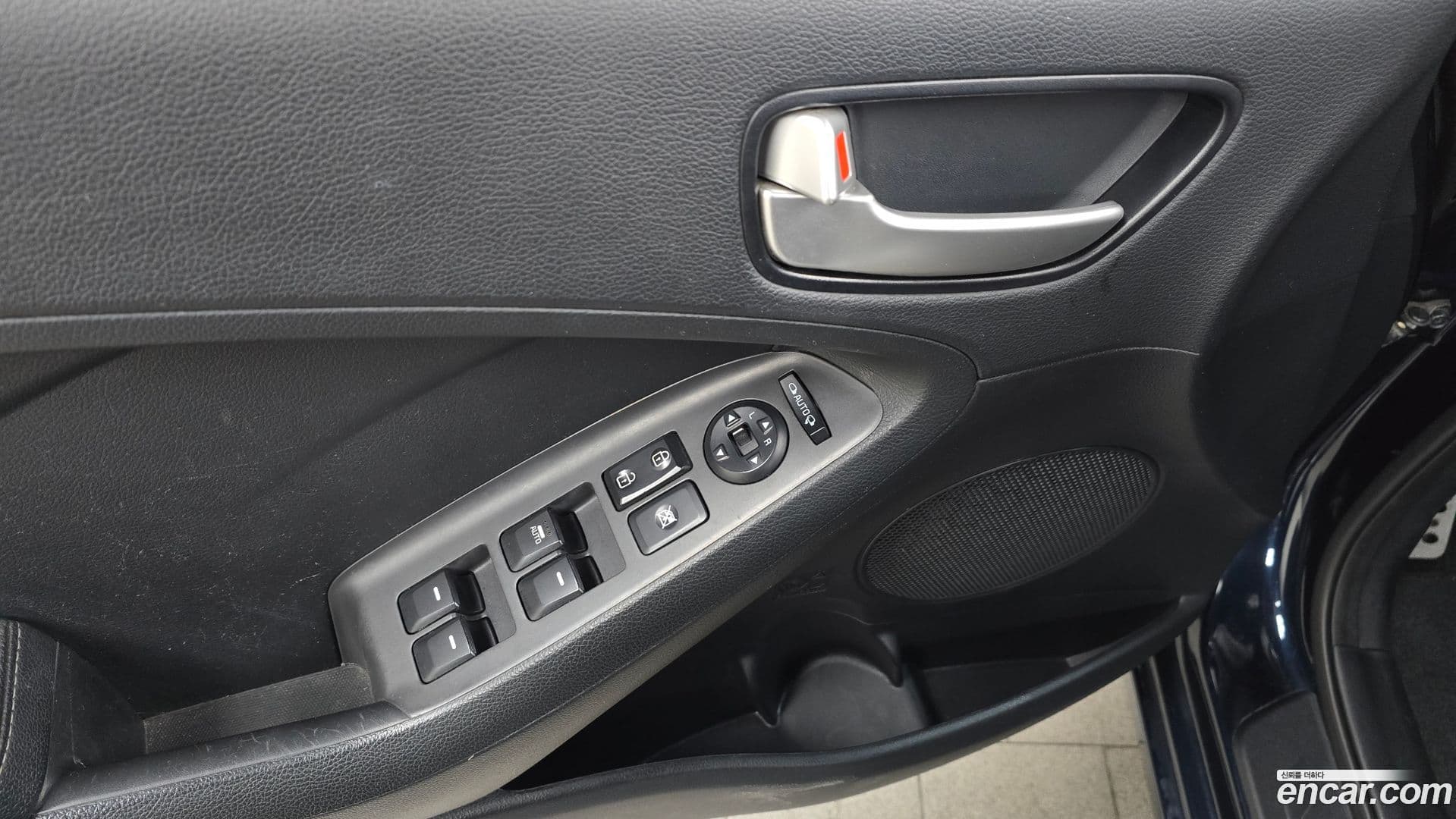 Main__Slider__Photo:K3 Kia 2016.9-16