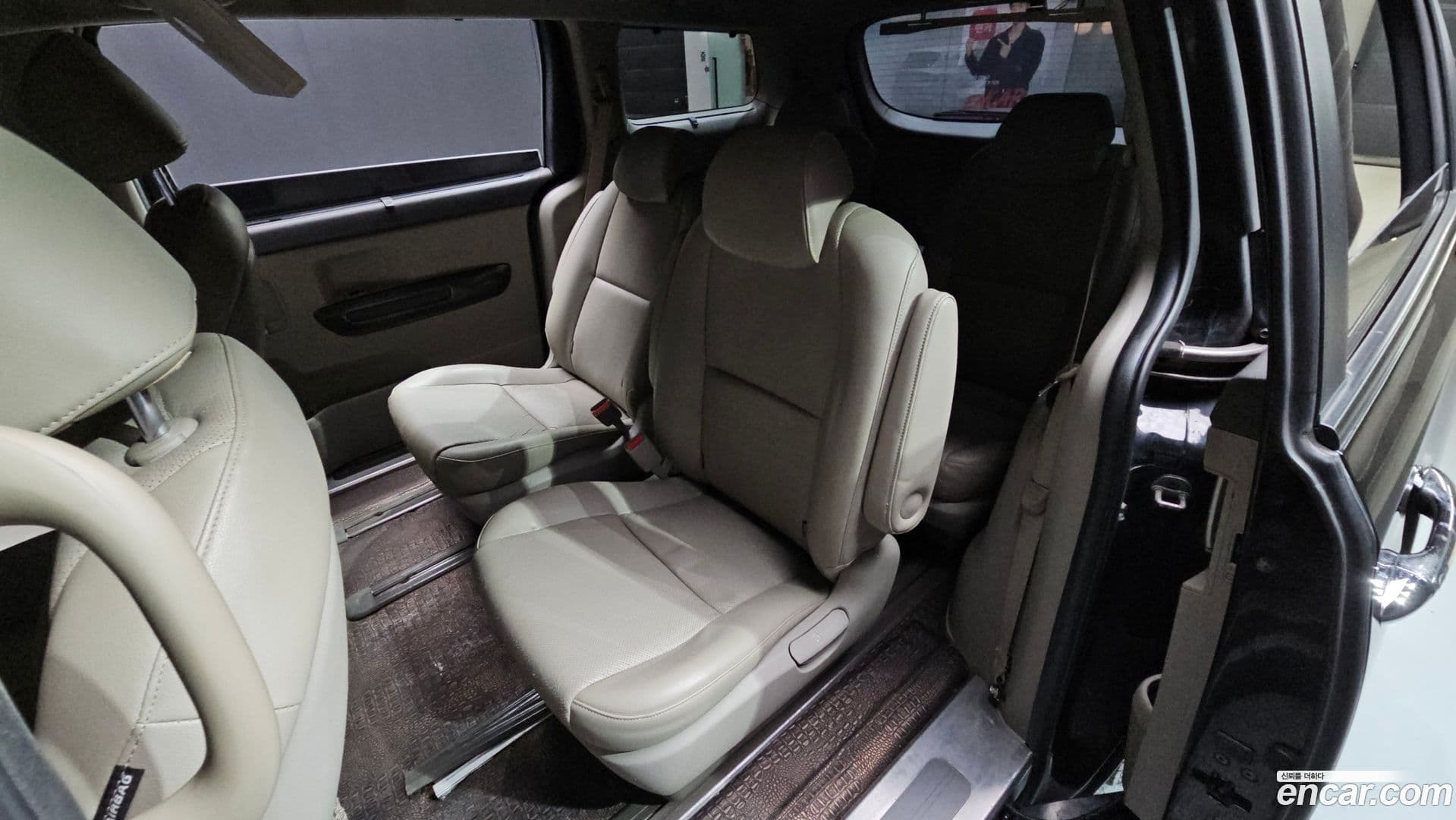 Main__Slider__Photo:Canival Kia 2014.6-11