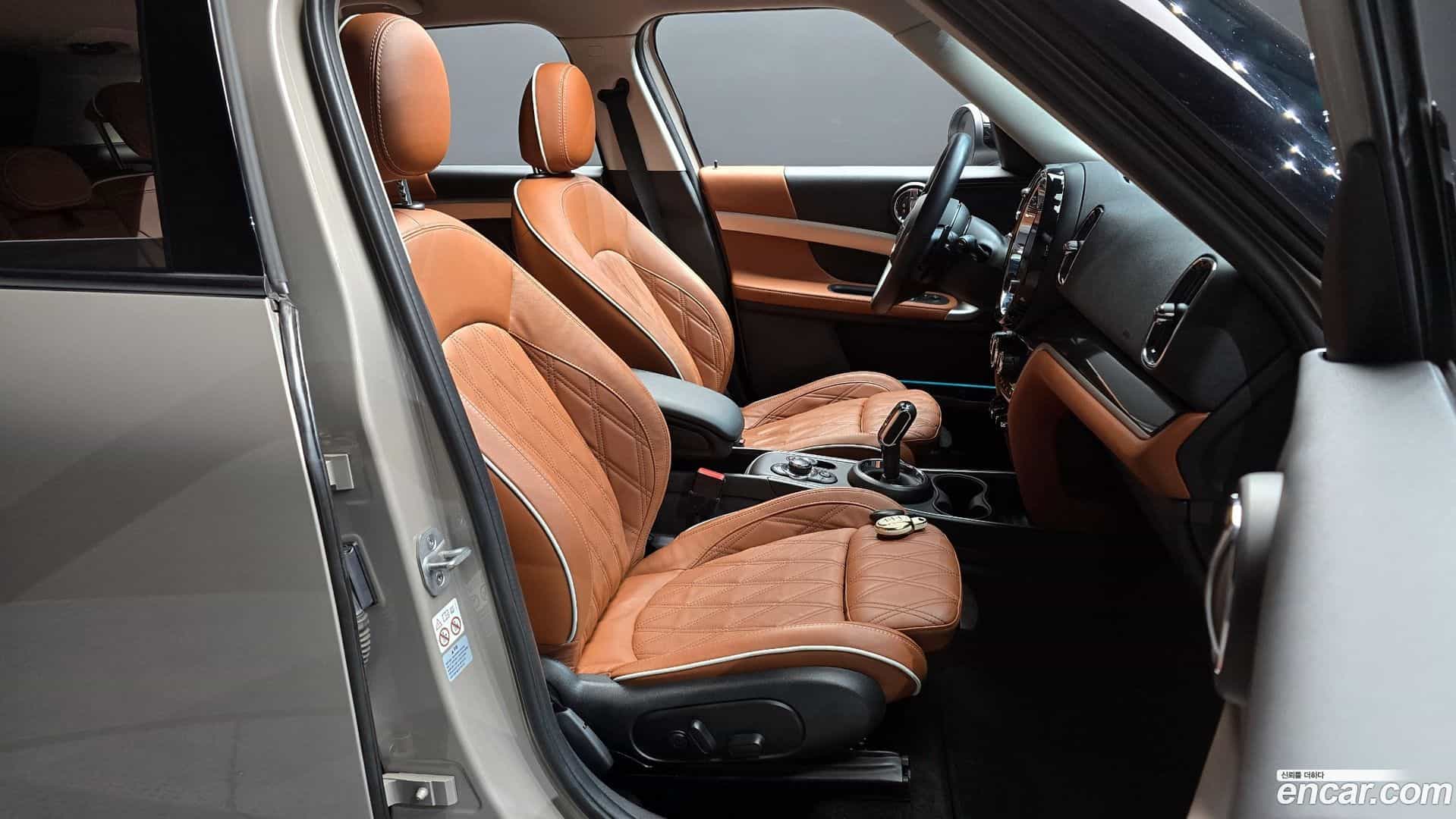 Countryman Mini 2024.2-INNER-010