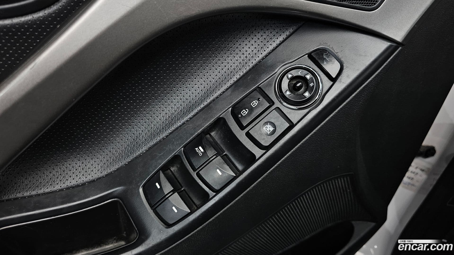 Main__Slider__Photo:AVANTE Hyundai 2012.9-13