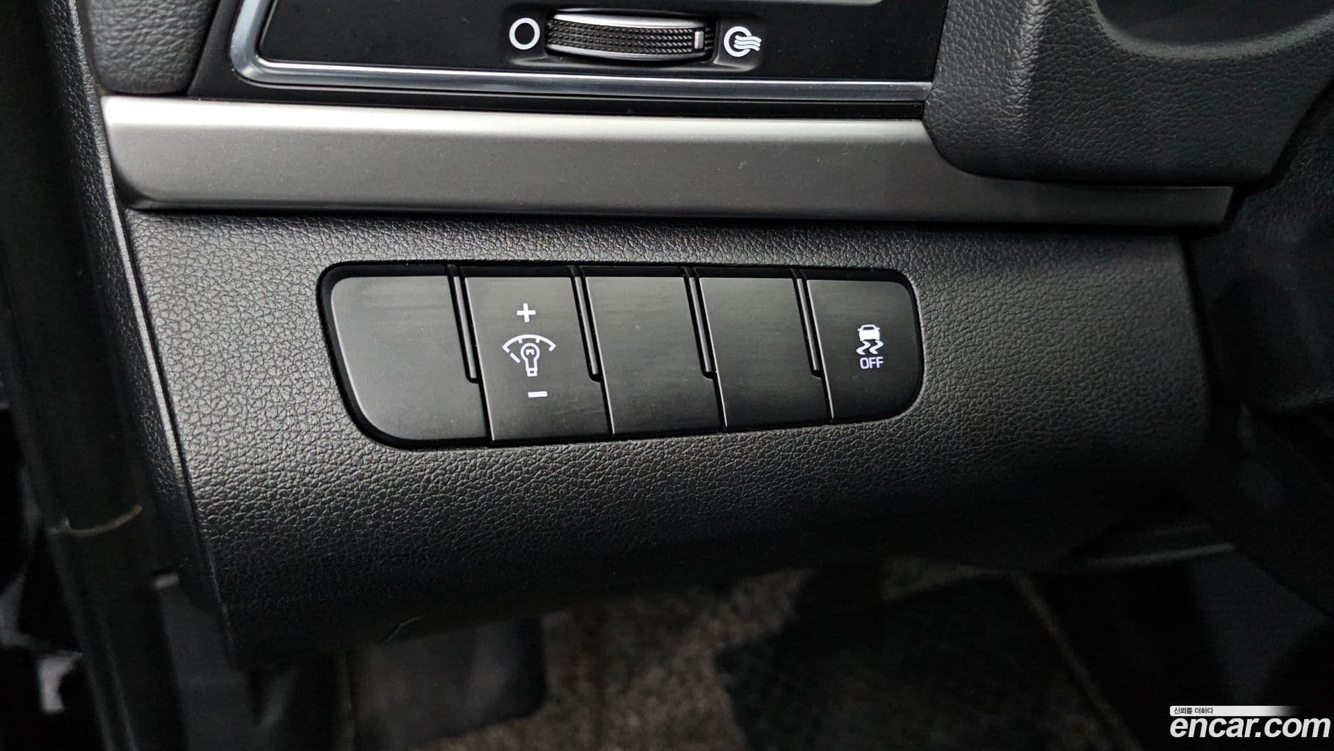 Main__Slider__Photo:AVANTE Hyundai 2016.9-14