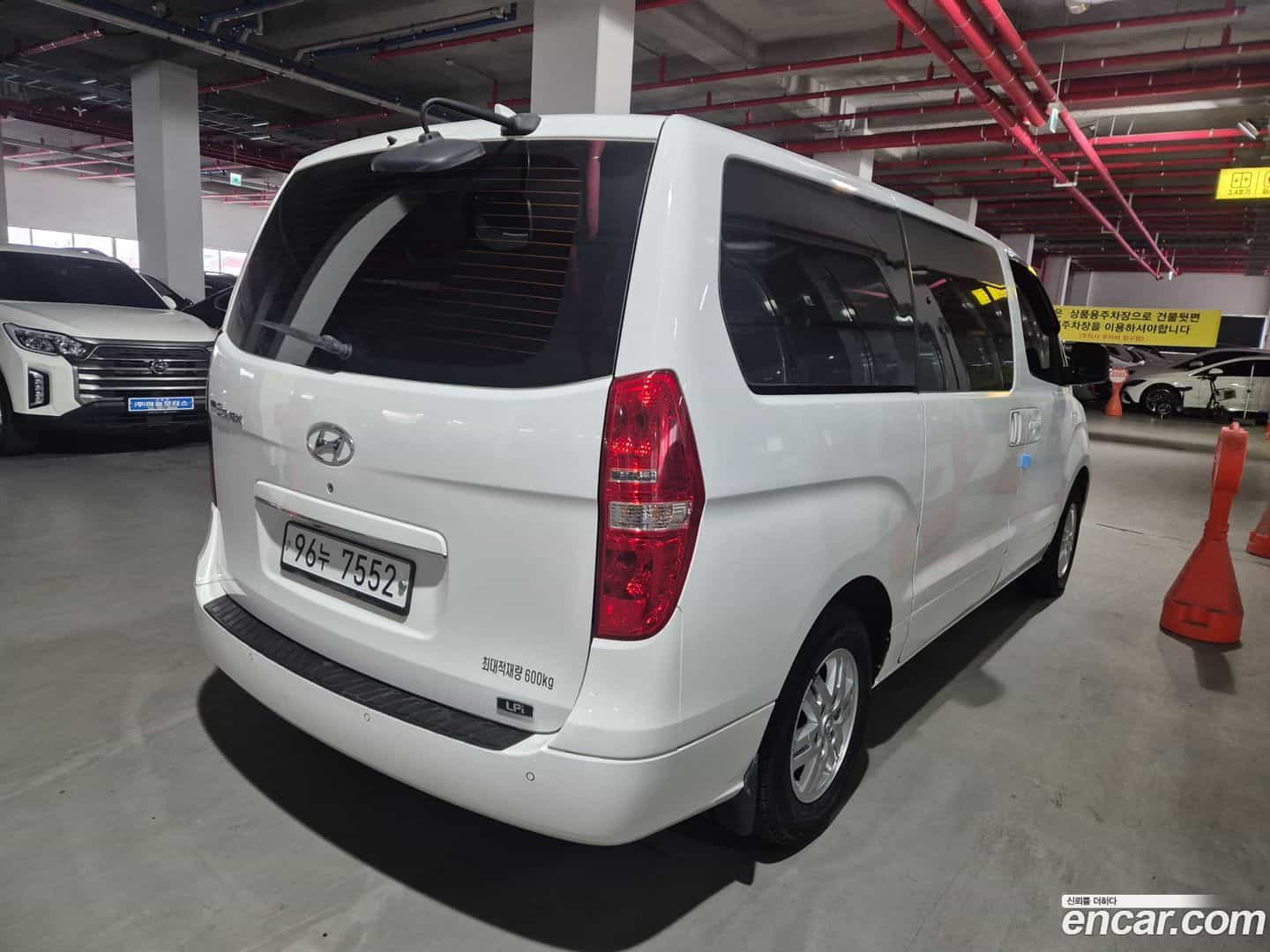 Starex Hyundai 2016.5-OUTER-002