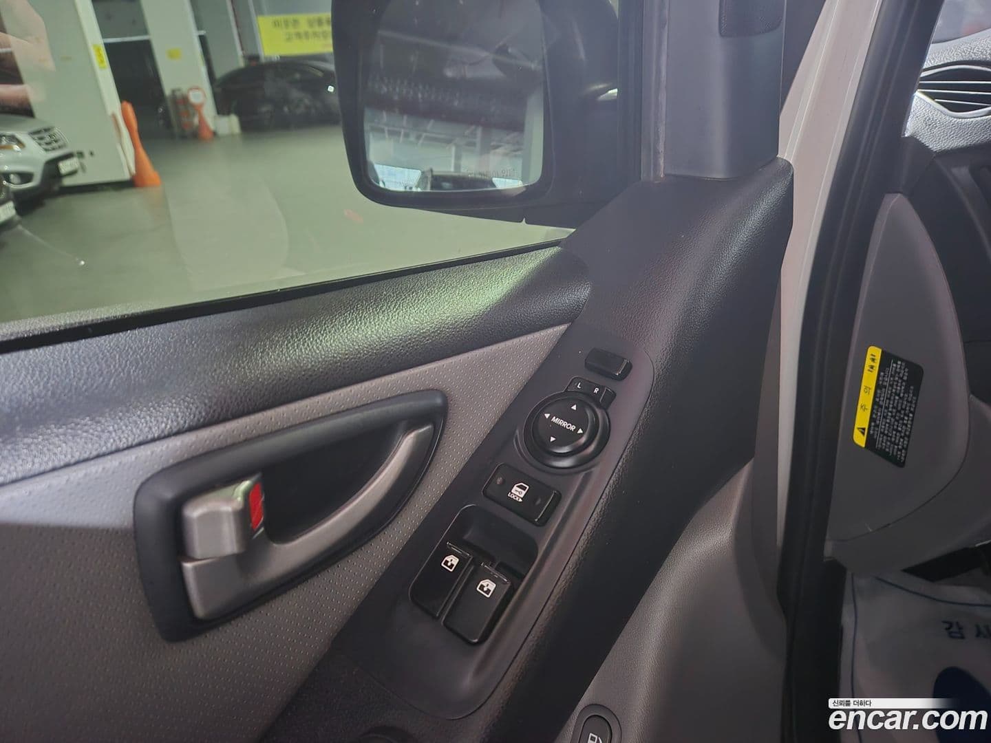 Main__Slider__Photo:Starex Hyundai 2016.5-9