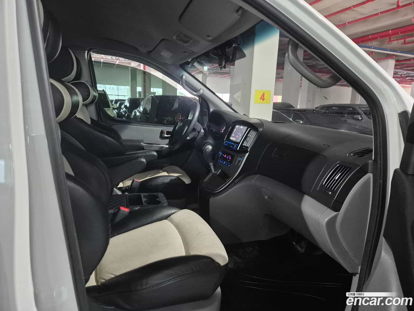 Starex Hyundai 2016.5-OPTION-015