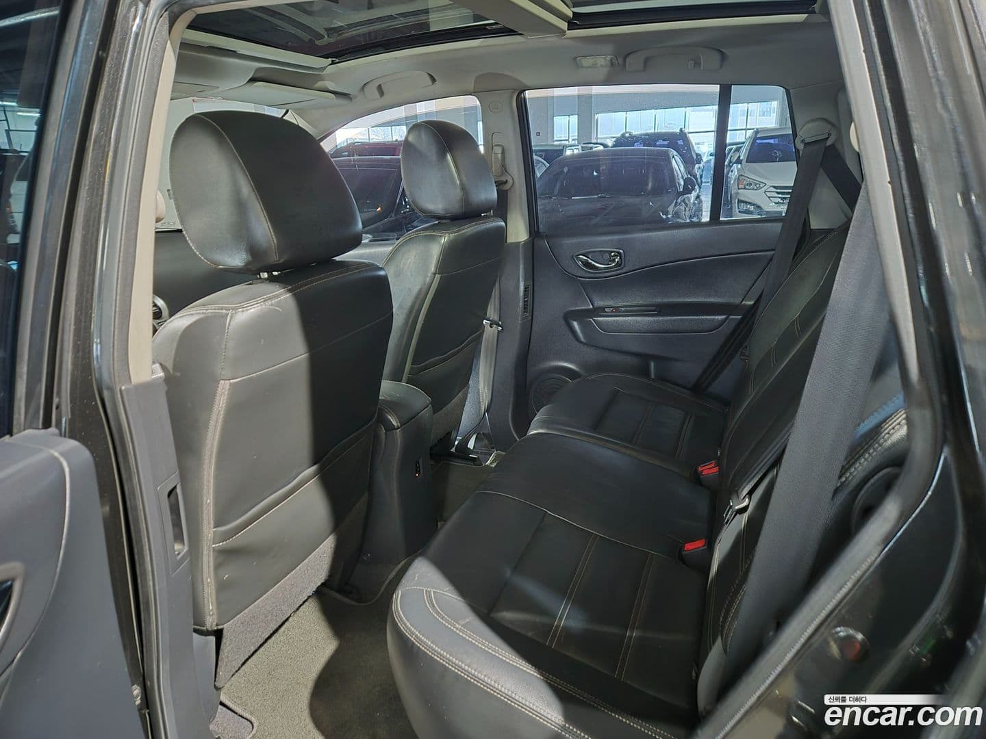 Main__Slider__Photo:QM5 Renault-KoreaSamsung 2014.11-8