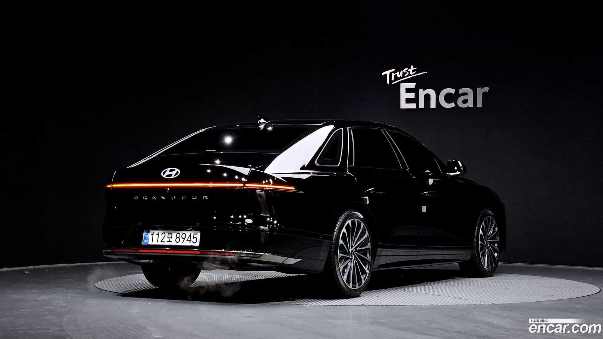 Grandeur Hyundai 2024.11-OUTER-002