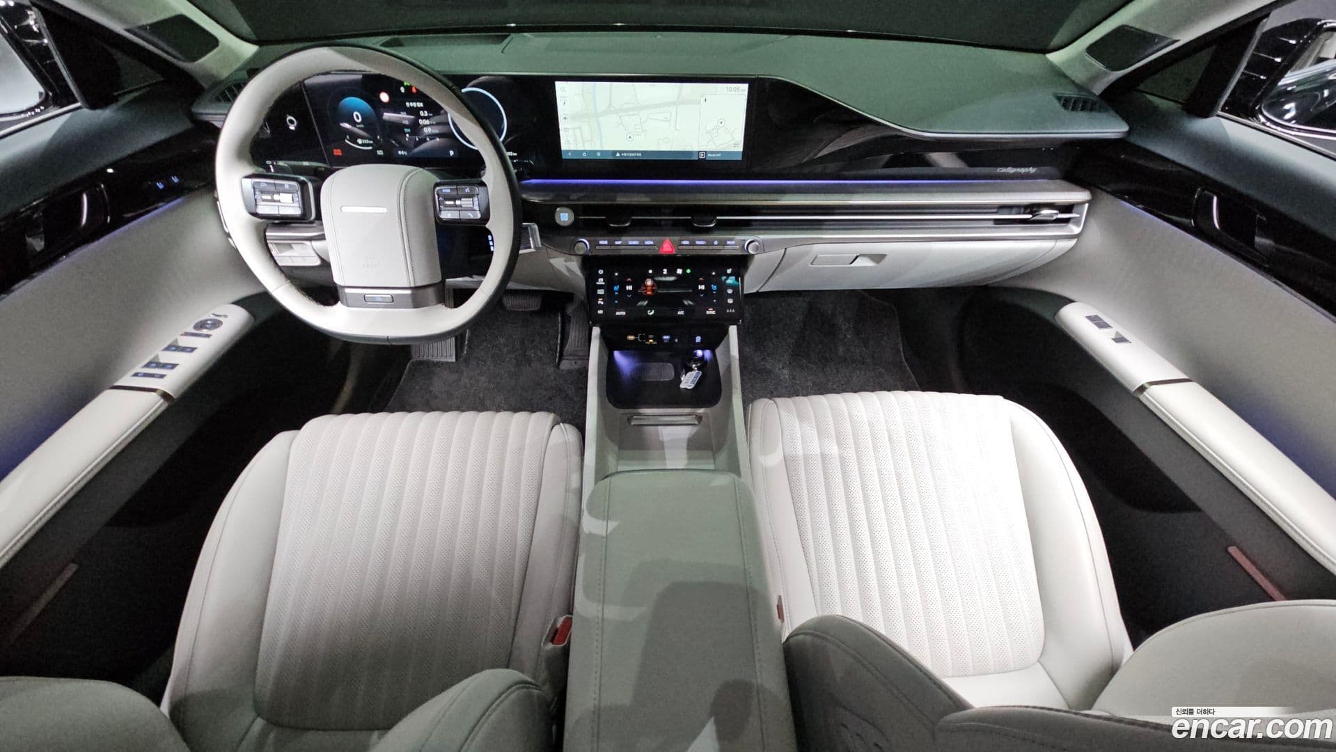 Main__Slider__Photo:Grandeur Hyundai 2024.11-6