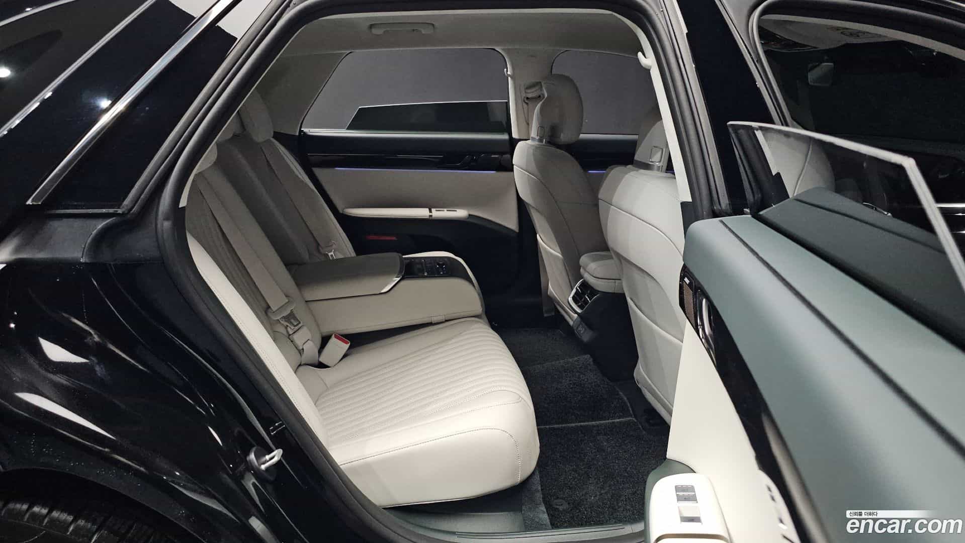 Grandeur Hyundai 2024.11-OPTION-016