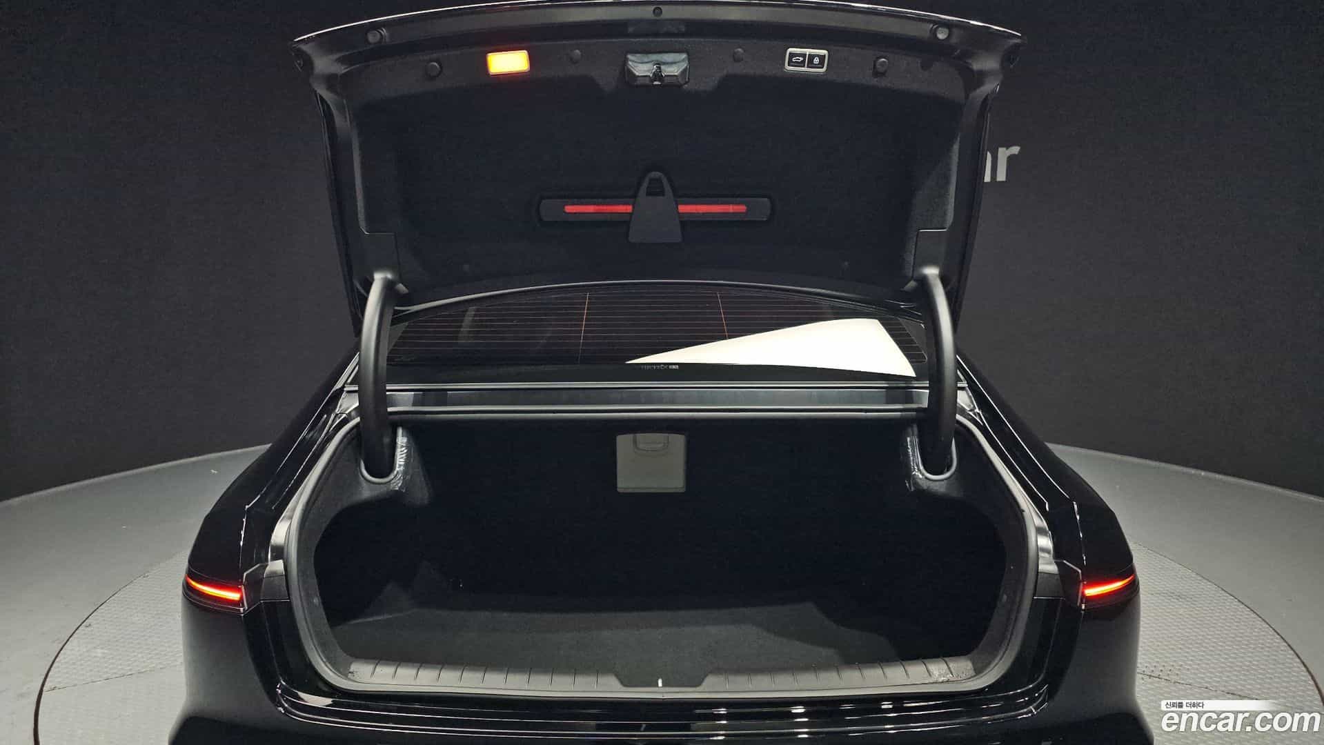 Grandeur Hyundai 2024.11-OPTION-024