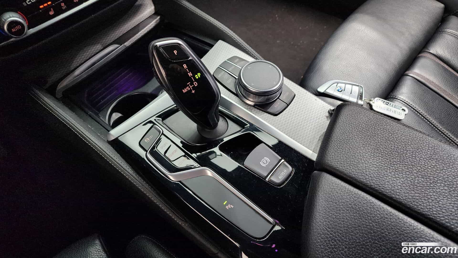 5-Series BMW 2017.3-INNER-009