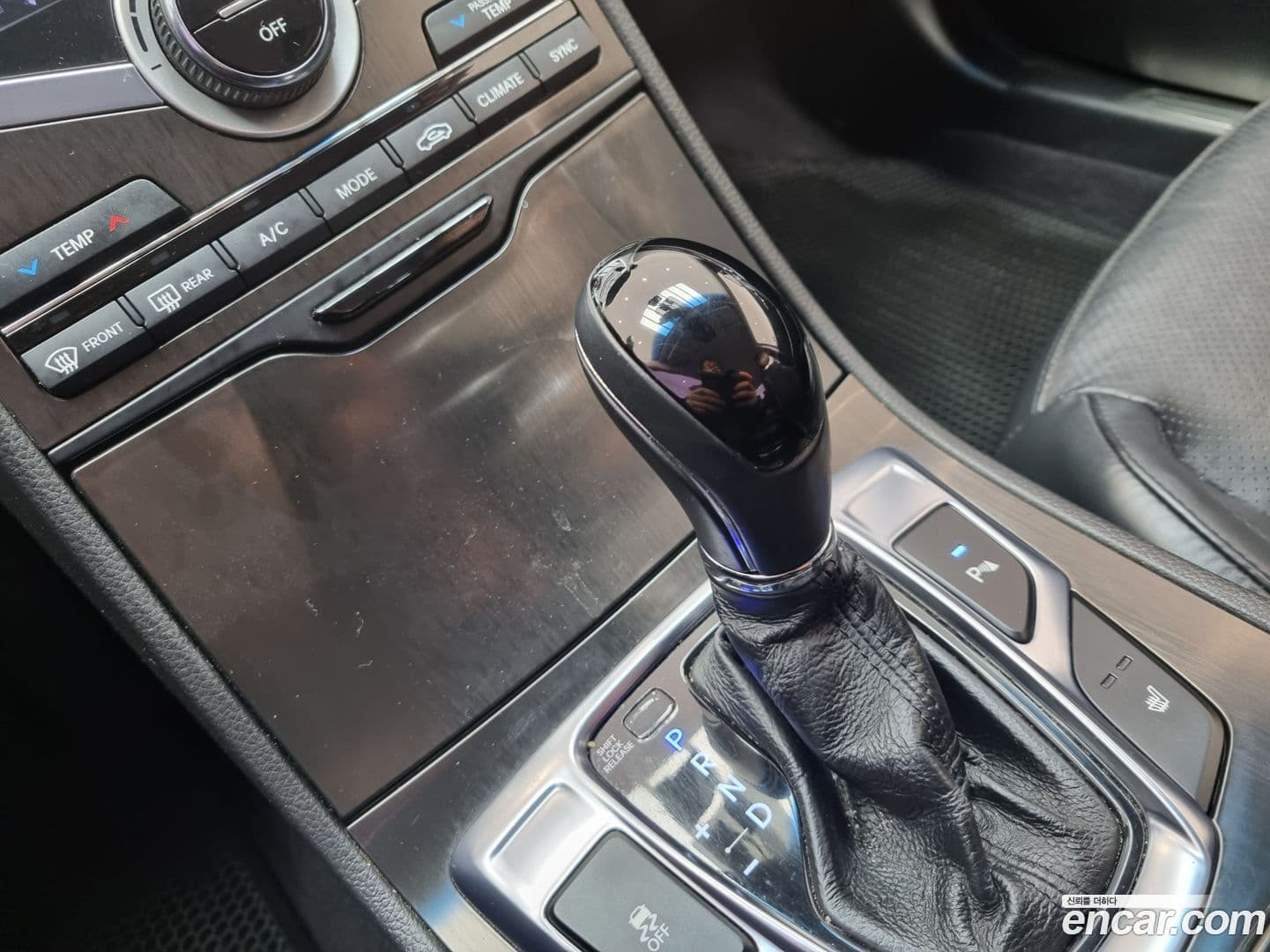 Main__Slider__Photo:Grandeur Hyundai 2015.5-8