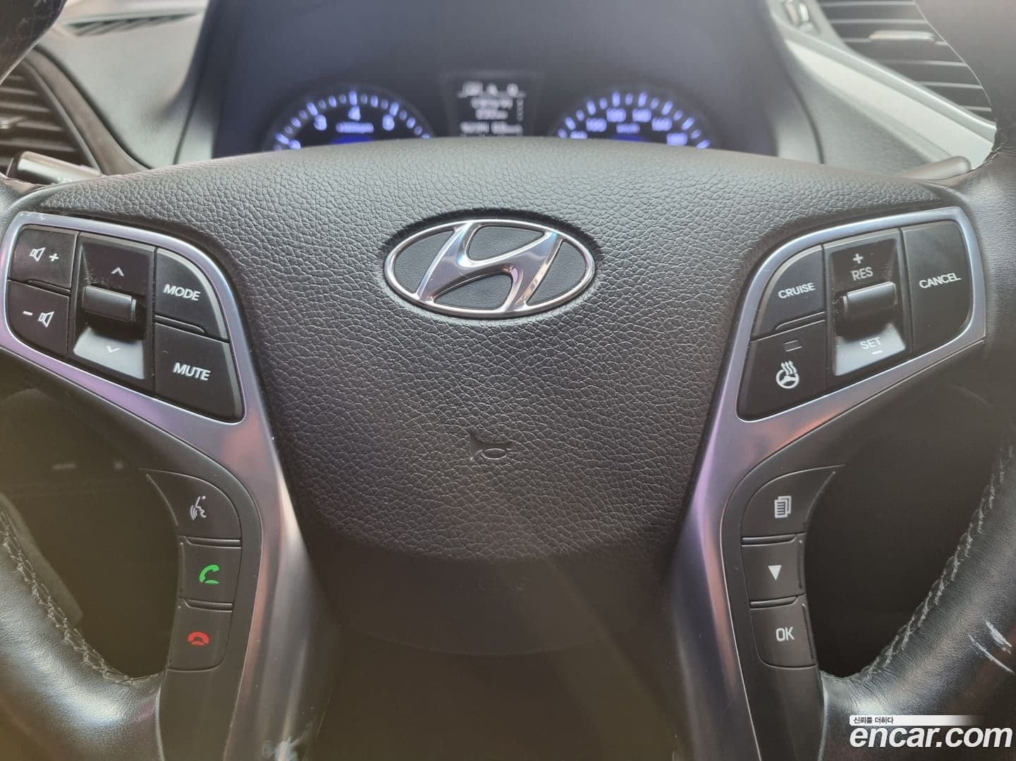 Main__Slider__Photo:Grandeur Hyundai 2015.5-11