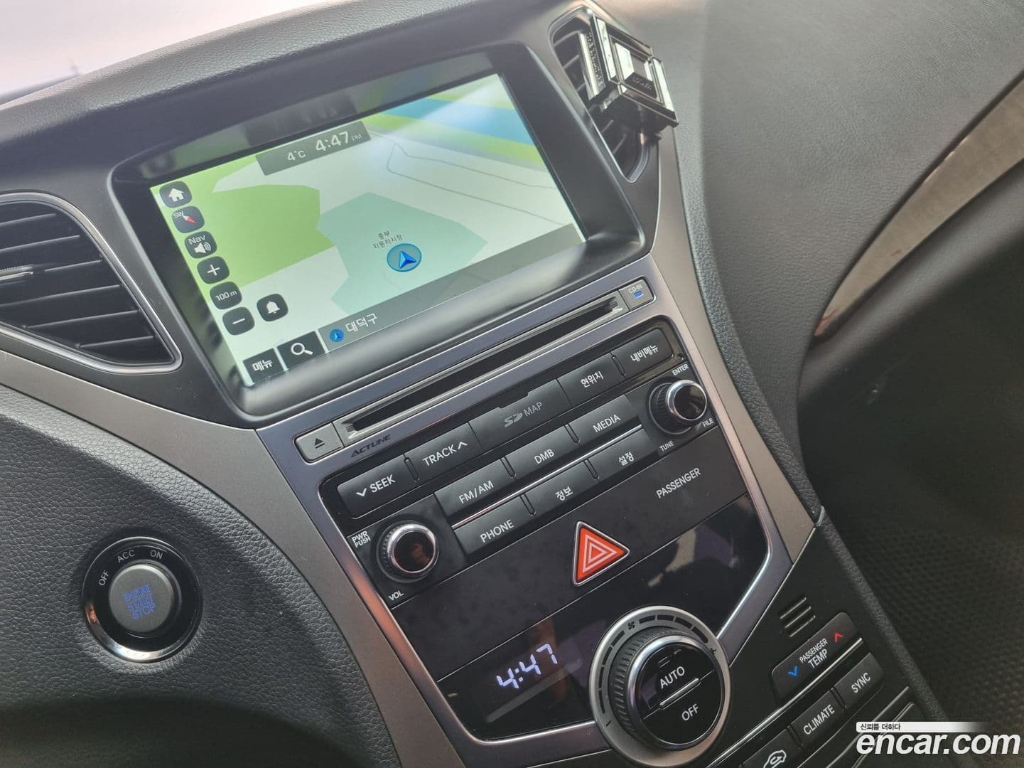 Main__Slider__Photo:Grandeur Hyundai 2015.5-13