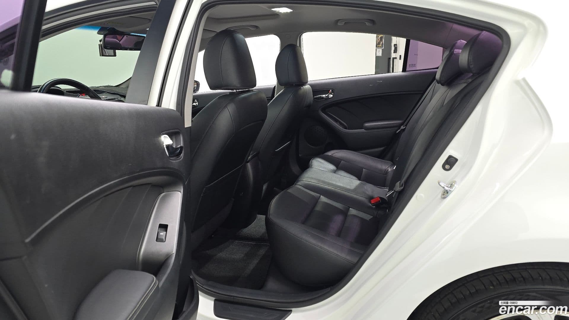 Main__Slider__Photo:K3 Kia 2013.5-11