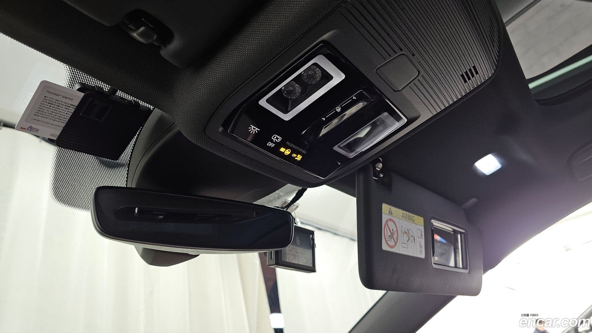 Main__Slider__Photo:ID.4 Volkswagen 2023.9-16