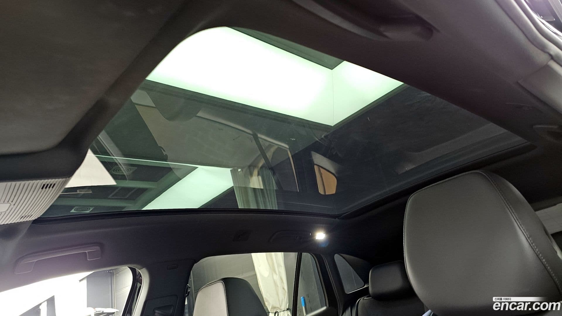 Main__Slider__Photo:ID.4 Volkswagen 2023.9-17