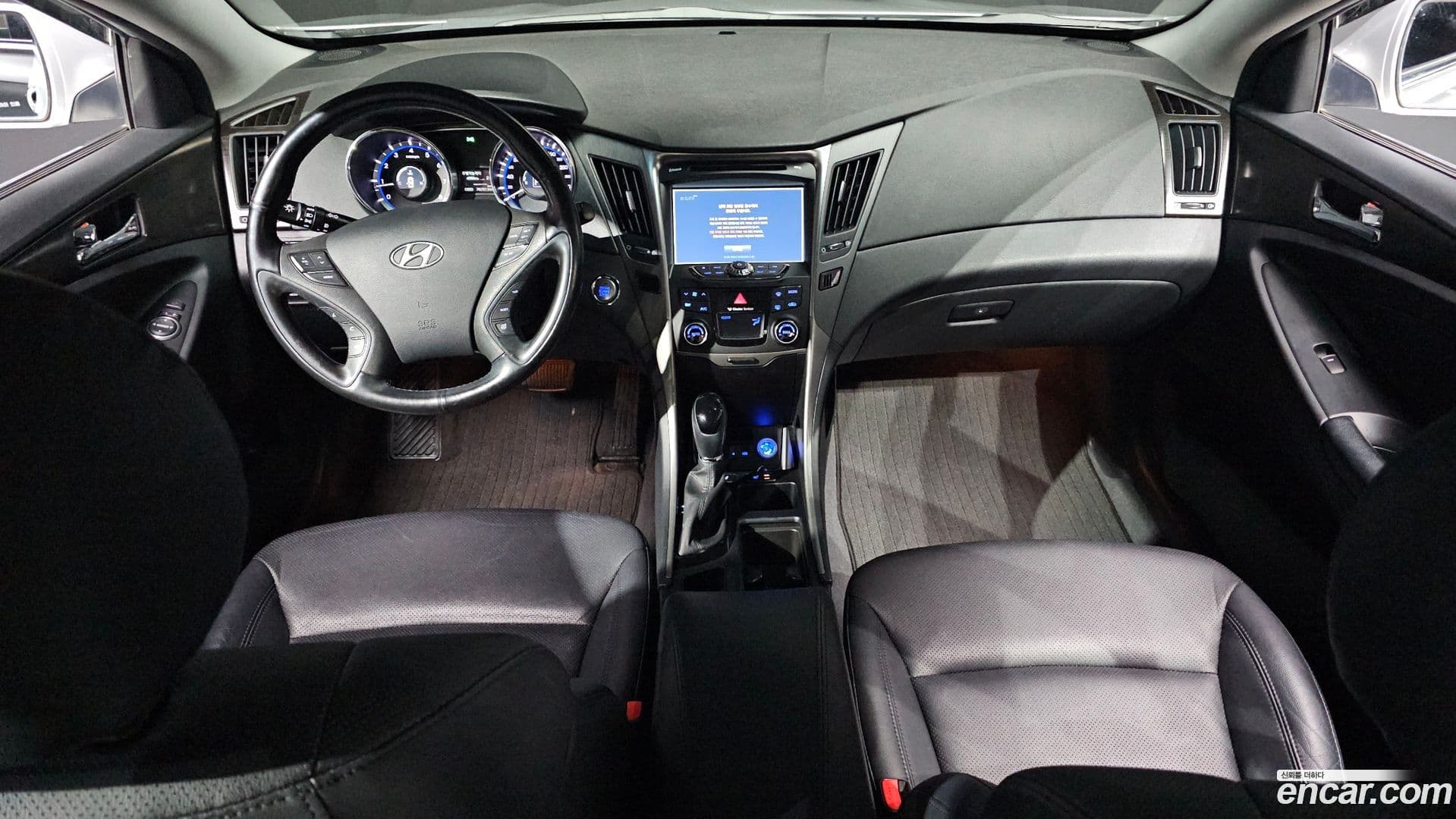 Main__Slider__Photo:Sonata Hyundai 2012.6-6