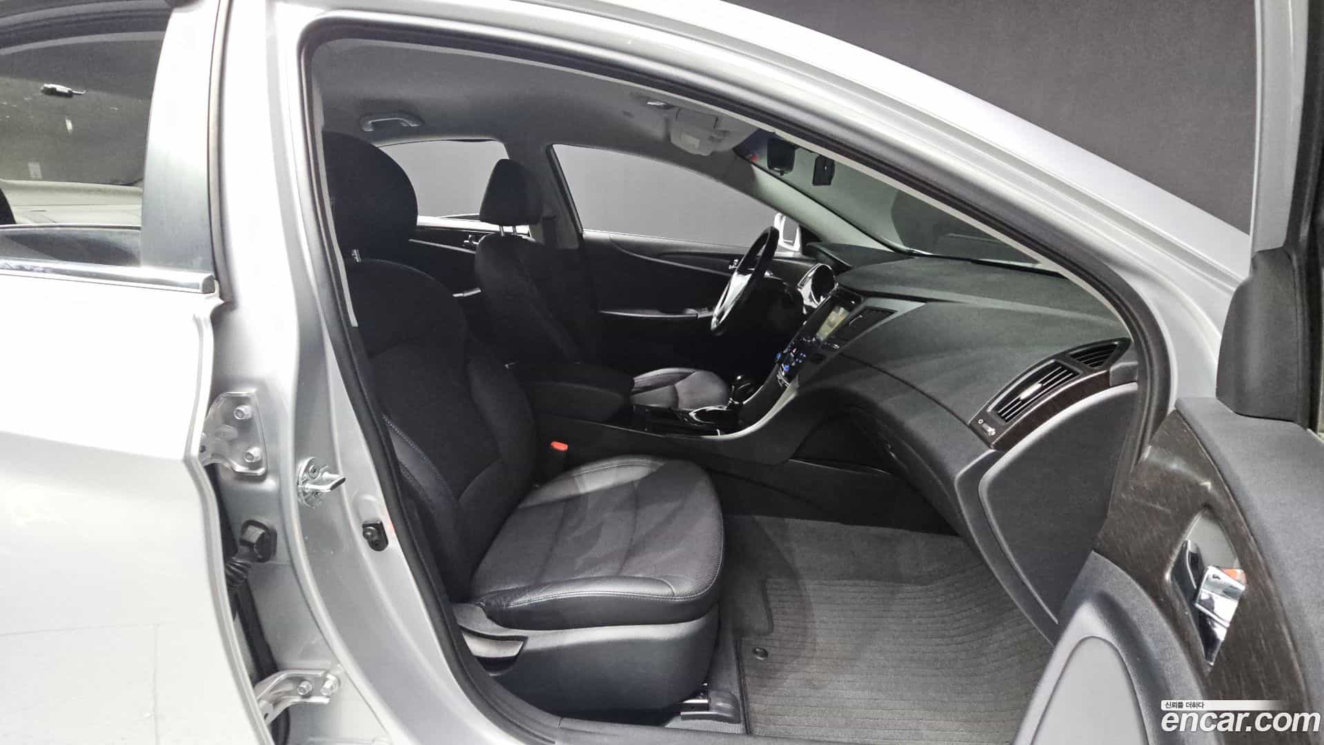 Sonata Hyundai 2012.6-OPTION-015