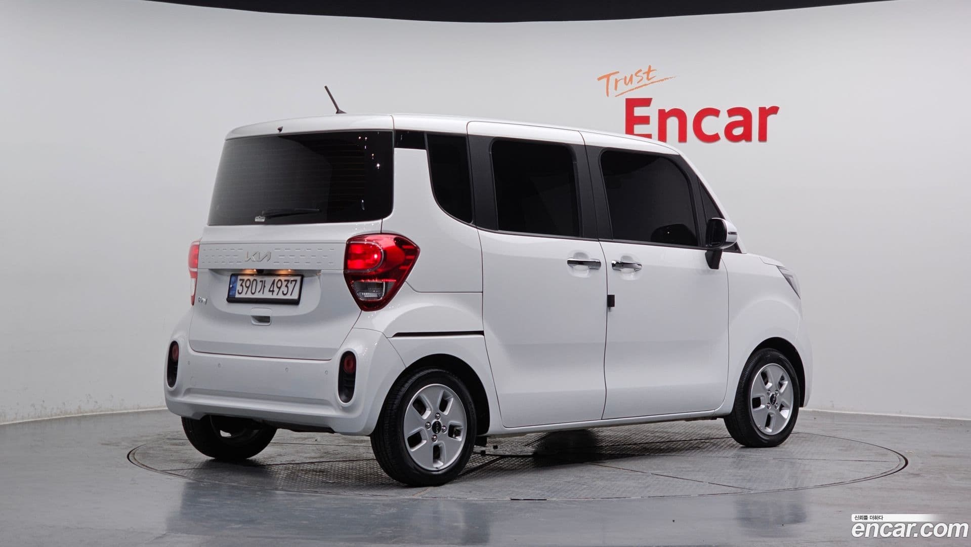 Main__Slider__Photo:RAY Kia 2021.8-1