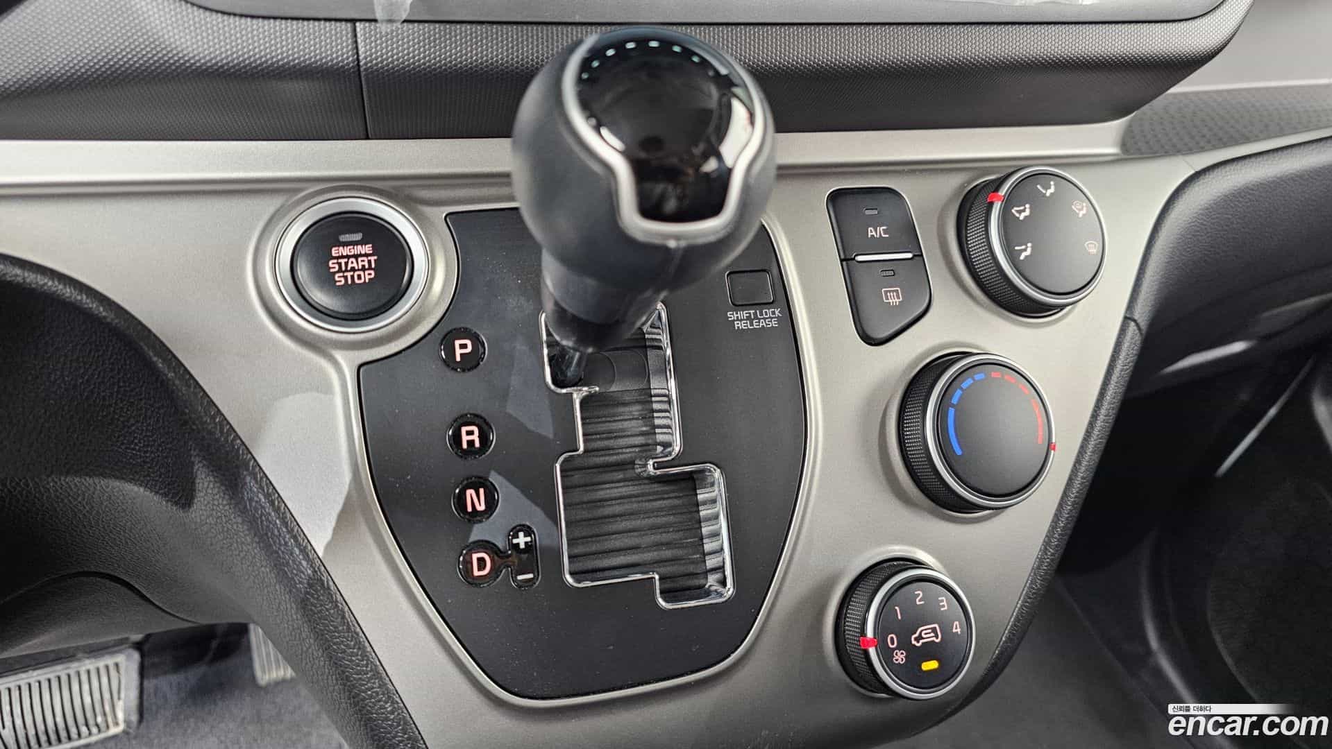 RAY Kia 2021.8-INNER-009