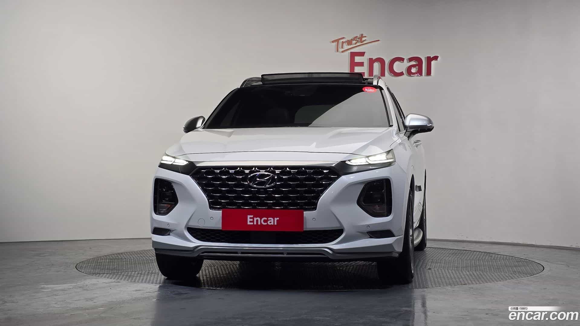 Santafe Hyundai 2019.1-OUTER-003