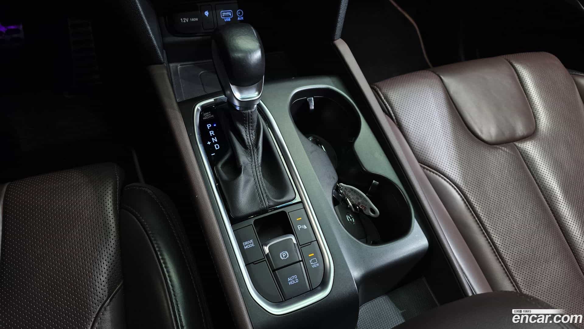 Santafe Hyundai 2019.1-INNER-009