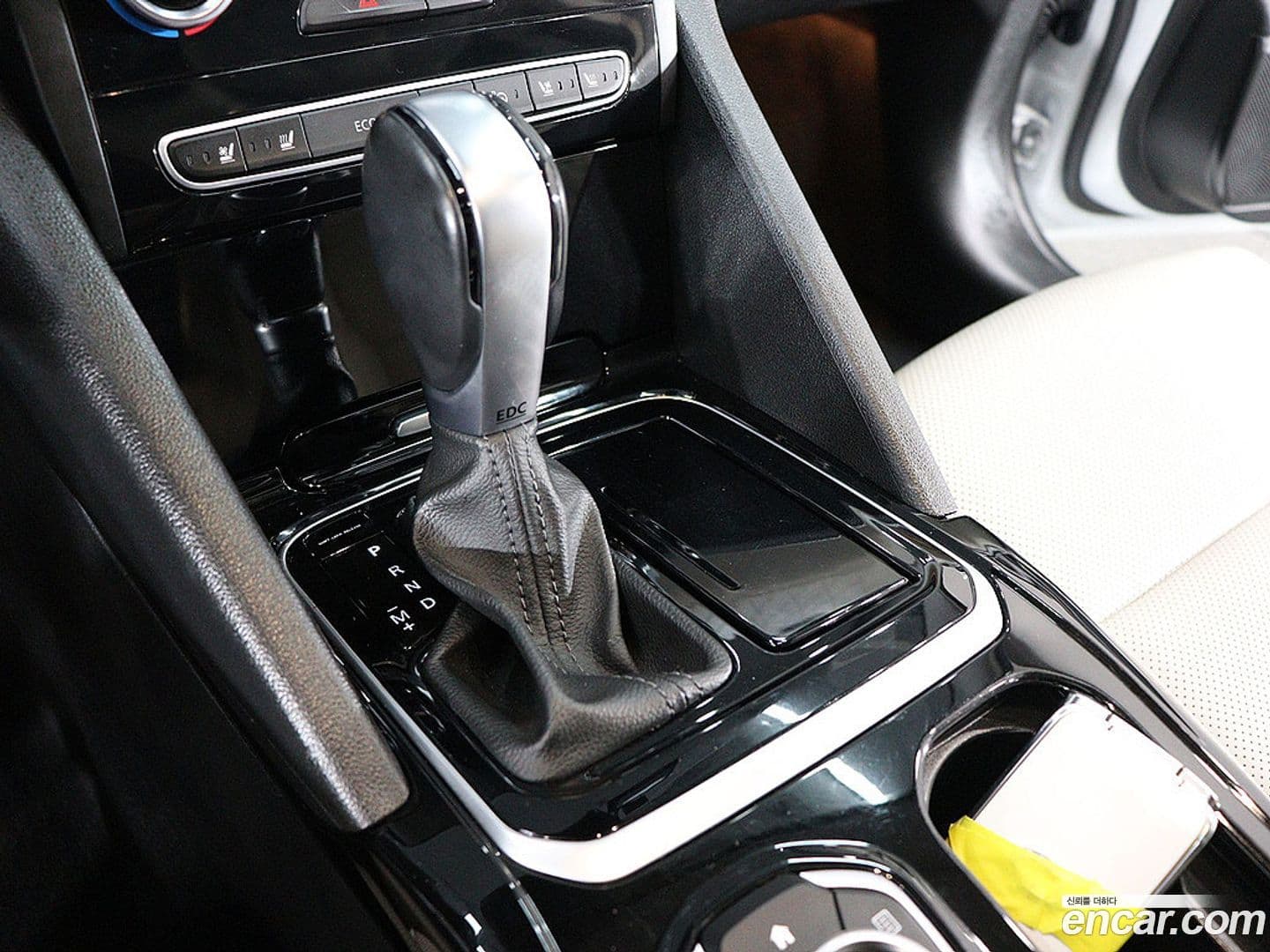 Main__Slider__Photo:SM6 Renault-KoreaSamsung 2019.4-8