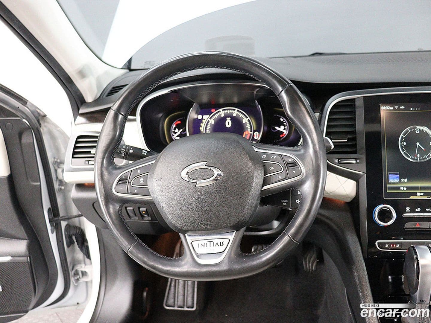 Main__Slider__Photo:SM6 Renault-KoreaSamsung 2019.4-14