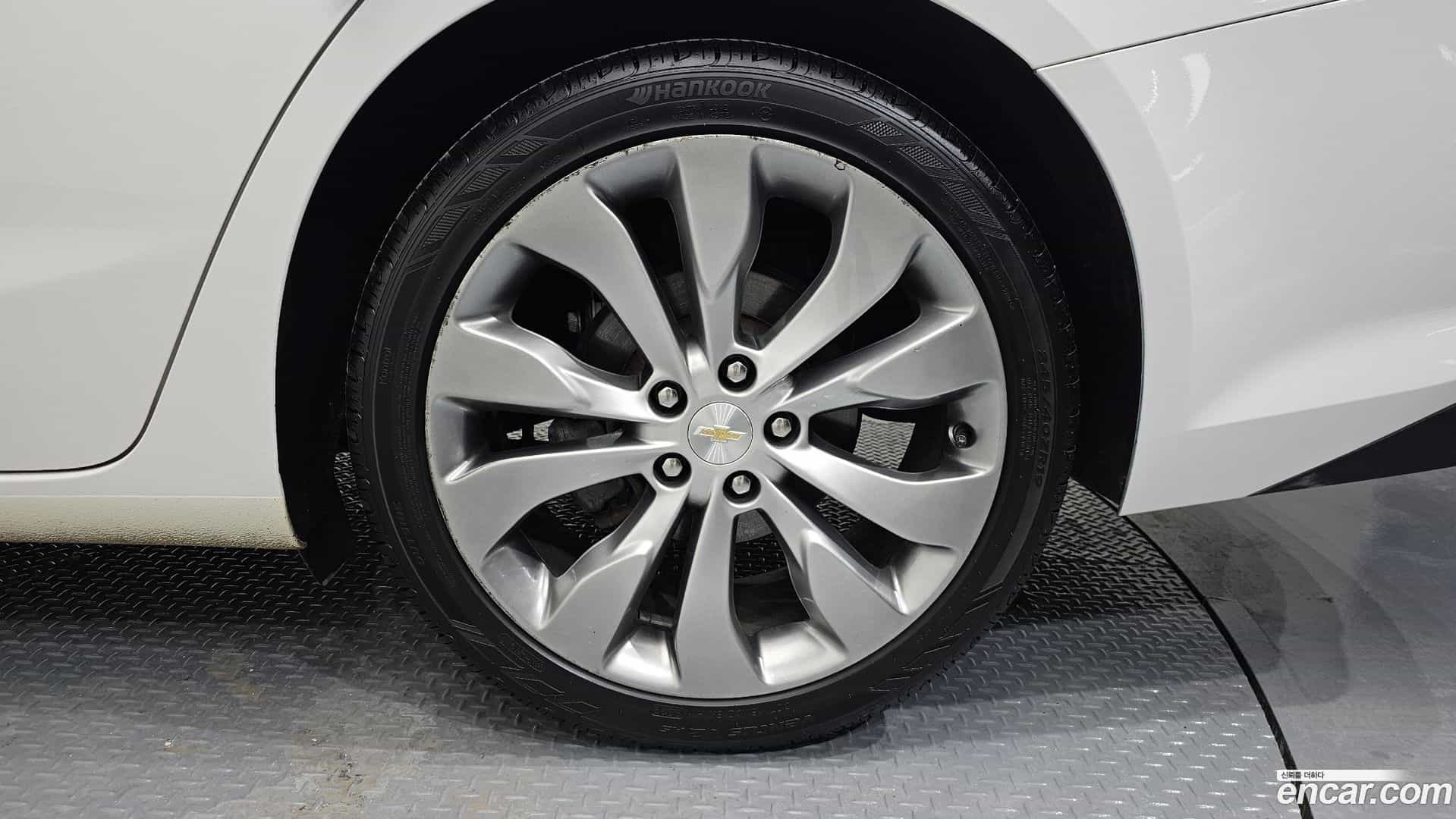 Malibu ChevroletGMDaewoo 2017.0-OUTER-005