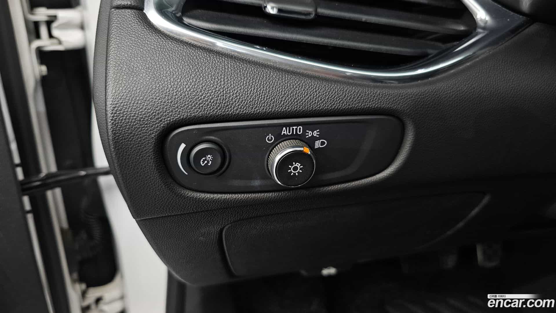 Malibu ChevroletGMDaewoo 2017.0-OPTION-018